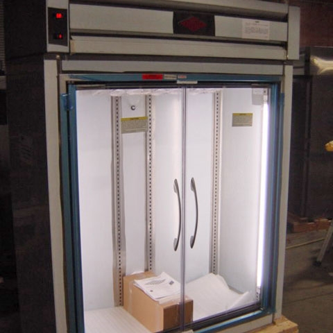 Frameless Glass Doors for Reach-In Refrigerators